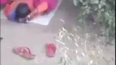 Tamil couple banging outdoor in a jungle gets caught on a , desi sex mms