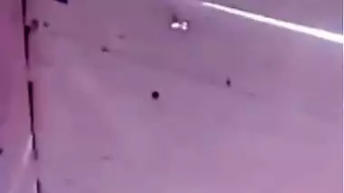 Today Exclusive-lankan Wife Showing Her Boobs And Pussy To Lover On Video Call