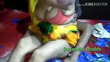 mature aunty fucking in college room hot indian chubby big pussy women fucking in outdoor