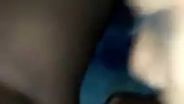 desi girlfriend pussy licking
