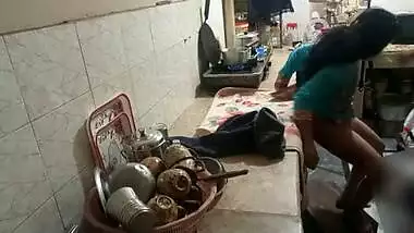 Desi Indian stepsister has hard sex in kitchen, Bhai ne bahan ki kitchen me jabardasti chudai ki, Clear hindi audio