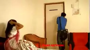 Indian beautiful bhabi boob pressed kissing...
