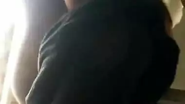 Update Sexy Indian Girl Fucking And Blowjob in stairs with her BF Part 1