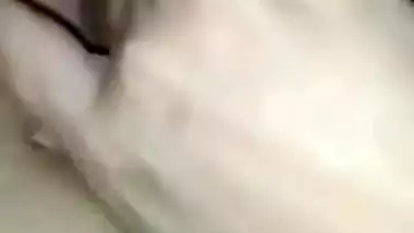 Horny Desi Girl Pussy Fingering & Squirting