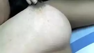 Desi lady licks nipples and not every girl can do such a porn thing