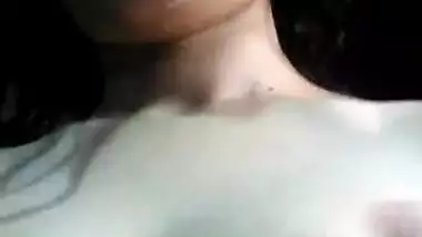 Kashmiri lovers ki romance and boob sucking