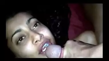 Sexy wife from Delhi enjoys hardcore oral and doggy style sex