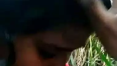 Village girl enjoys outdoor bangla sex by sucking a dick