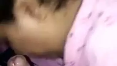 Big-boobed Desi XXX aunty sucking her young lover’s dick MMS