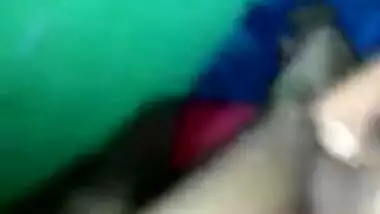 Slutty Desi coed receives XXX pleasure thanks to cock in her mouth MMS