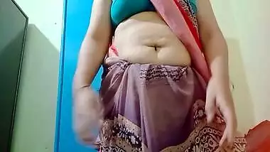 Telugu Aunty Sangeeta Wants To Have Bed Breaking Hot Sex With Dirty Telugu Audio