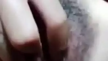 Cute Assami Girl Fingering