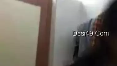 Pretty Desi chick with natural XXX boobs seductively washes herself