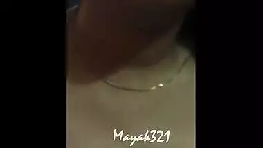 MEIN POORI NANGI HUI CHUDAI KARVANE KI LIYE ....
