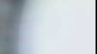 Juicy Pakistani pussy has opened the door for sex