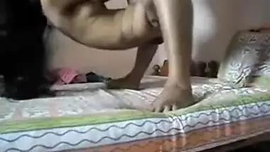 Hidden cam MMS Indian xxx of daddy fucks mausi at home