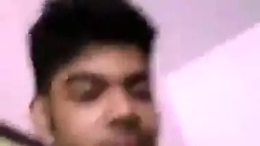 Kiss and fondling Indian MMS