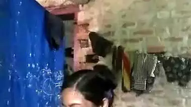 Village girl nude show