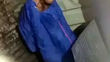 Neighbor girl nude bath viral capture
