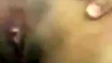 Indian chick with full lips demonstrates sex XXX back door in sex show