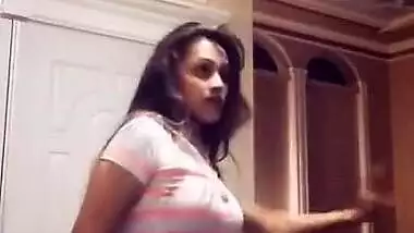 dickraising huge ass desi babe hot dance
