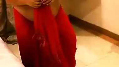 Indian Bbw Girlfriend Saree Striptease For Her Boyfriend Night Show Bbw Fucked
