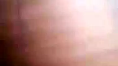 Man authorizes Desi wife to strip filming her putting hair in ponytail