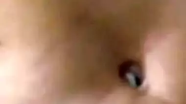 Amateur Indian acts like a XXX slut on camera revealing everything