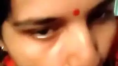 Married bhabhi sucking