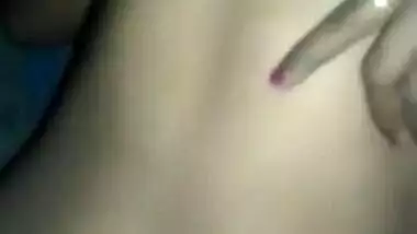 Today Exclusive- Desi Lover Kissing And Boob Pressing
