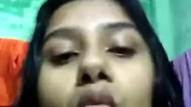 Cute XXX girl shows off boobs via video link to her Desi sponsor