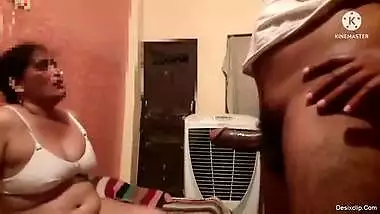 Mallu secretary Sonali aunty perfectly cooperating to her manager for her promotion