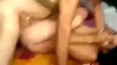 Desi xxx MMS of a perverted uncle fucking his niece