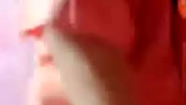 Live cam cute girl playing with boobs and hairy pussy