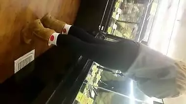 Upside down bubble oc candid booty market find...