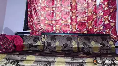 Indian sex video of a man from Agra fucking a married lady