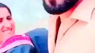 Pakistani wife puffy pussy fucking by husband viral MMS