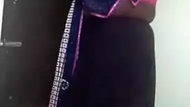 Man behind camera films sex video of Desi mom who puts the sari on