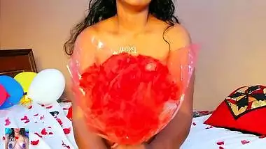 Janaki Gets Fucked On Valentines Day Public Park To Hotel Room