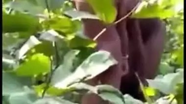 Jealous guy finally caught GF fuck with lover outdoor, Desi scandal XXX mms