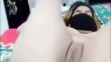 Naila Pakistani Beauty Girl Anal Fucking With Marker Screaming And Clear Hindi Audio