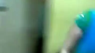 Sexy Indian Girls Dancing - Movies.