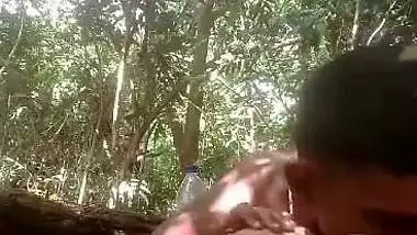 Mature couple fucking in jungle part 3