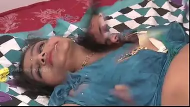 Hindi bollywood sex videos of a desi woman and her boss