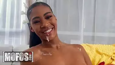 Mofos - Fit environmentalist Osla Biza Deepthroats big dick POV