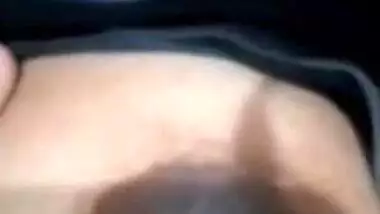 Today Exclusive- Sexy Lankan Girl Showing Her Boobs On Video Call Part 1