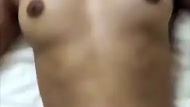 An 18-year-old girl’s desi xxx fucking with an Indian BBC