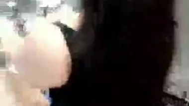 Sexy Arab Girl In Gym Exposing Boobs