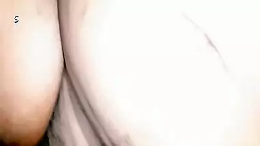 මාතර අලුත්ම ලීක් එක - චබී කෙල්ලගෙ ලොකු කුක්කු