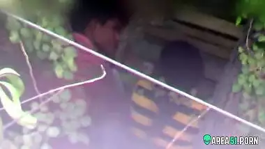 Unsatisfied Tamil hot school girl blowjob to BF outdoor in park, XXX Desi mms